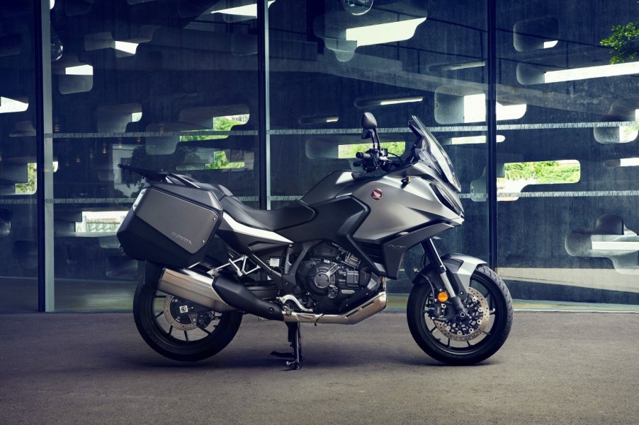 Honda-NT1100-2022-15.jpg